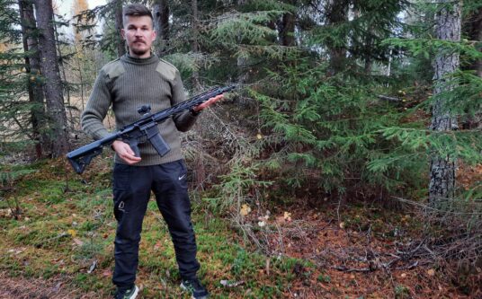 Artikkelin Rautjärven reserviupseerit ja reserviläiset koeampuivat tulierän ”Arskan” – erinomainen! pääkuva