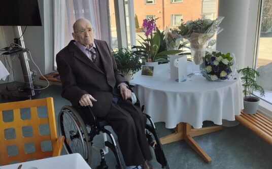 Artikkelin Sotaveteraani Kaarlo Heikinheimo täytti 100 vuotta Luumäellä pääkuva
